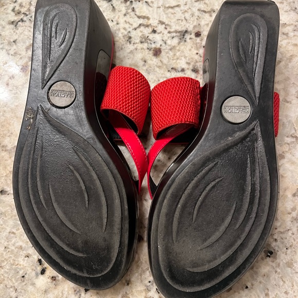 Kenneth Cole Reaction good used condition - Picture 5 of 6